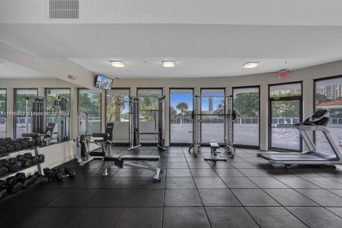 Condo in Aventura, Florida, 2 bedrooms  № 1706439 - photo 20