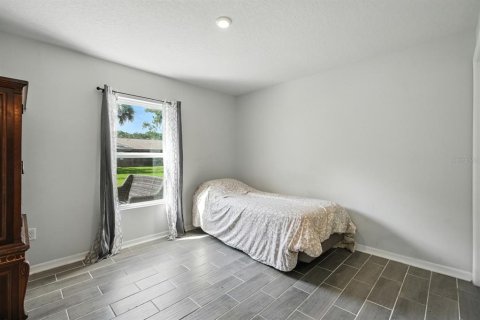 House in Palm Coast, Florida 5 bedrooms, 211.26 sq.m. № 1911507 - photo 19