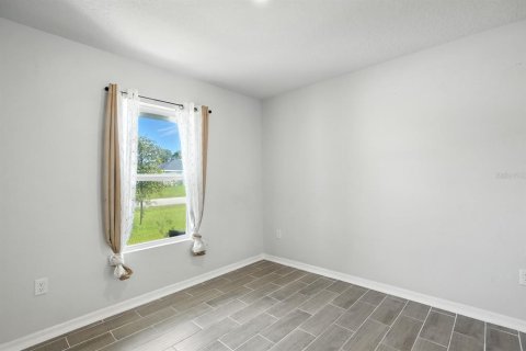House in Palm Coast, Florida 5 bedrooms, 211.26 sq.m. № 1911507 - photo 15