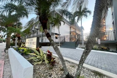 Condo in Lauderdale-by-the-Sea, Florida, 1 bedroom  № 2087625 - photo 3