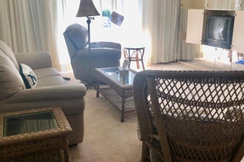 Condo in Lauderdale-by-the-Sea, Florida, 1 bedroom  № 2087625 - photo 16