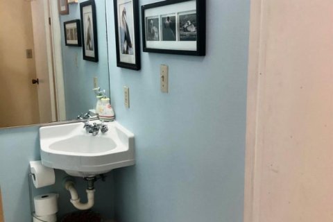 Condo in Lauderdale-by-the-Sea, Florida, 1 bedroom  № 2087625 - photo 12