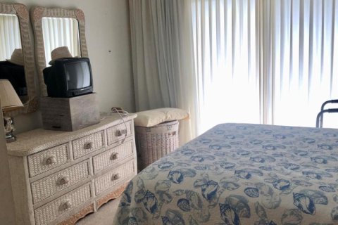 Condo in Lauderdale-by-the-Sea, Florida, 1 bedroom  № 2087625 - photo 20
