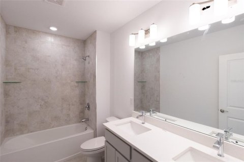House in Rotonda, Florida 4 bedrooms, 167.5 sq.m. № 1558230 - photo 15