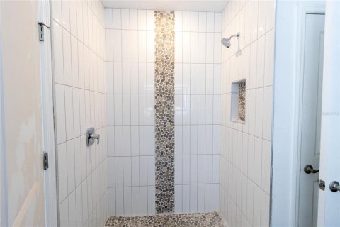 House in Rotonda, Florida 4 bedrooms, 167.5 sq.m. № 1558230 - photo 10