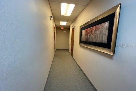 Commercial property in Oviedo, Florida 211.07 sq.m. № 1436264 - photo 14