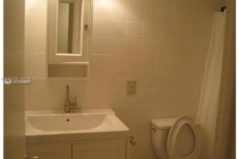 Copropriété à louer à Coral Gables, Floride: 37.9 m2 № 2036333 - photo 5