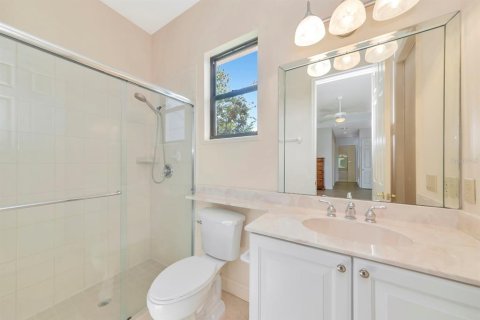 House in Parrish, Florida 3 bedrooms, 243.68 sq.m. № 2238632 - photo 11