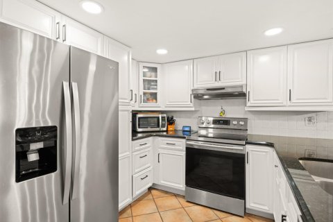 Townhouse in Davie, Florida 2 bedrooms, 123.37 sq.m. № 2253940 - photo 12
