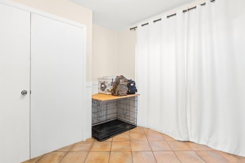 Townhouse in Davie, Florida 2 bedrooms, 123.37 sq.m. № 2253940 - photo 16