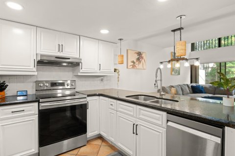 Townhouse in Davie, Florida 2 bedrooms, 123.37 sq.m. № 2253940 - photo 11