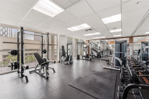 Copropriété à vendre à Miami, Floride: 3 chambres, 131.83 m2 № 1938466 - photo 23