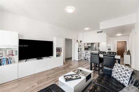 Copropriété à vendre à Miami, Floride: 3 chambres, 131.83 m2 № 1938466 - photo 17