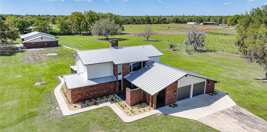 Villa ou maison à Arcadia, Floride 3 chambres, 289.39 m2 № 2100305