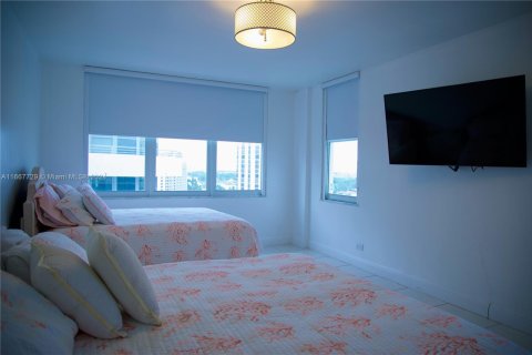 Condominio en alquiler en Miami Beach, Florida, 2 dormitorios, 118.91 m2 № 1980087 - foto 12