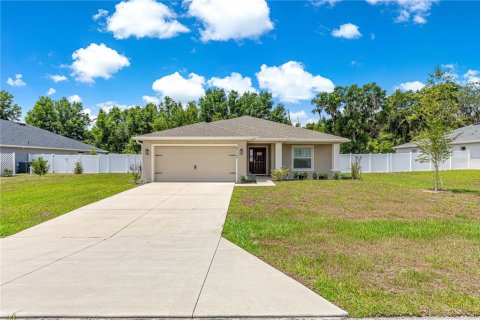 House in Ocala, Florida 4 bedrooms, 169.36 sq.m. № 2227695 - photo 4