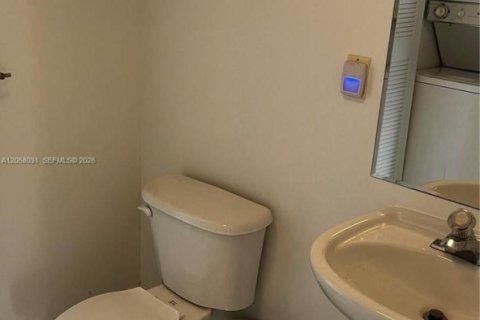 Condo in Miami Beach, Florida, 1 bedroom  № 2254745 - photo 19