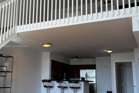 Condo in Miami Beach, Florida, 1 bedroom  № 2254745 - photo 10