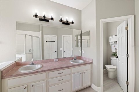 Villa ou maison à vendre à Orlando, Floride: 3 chambres, 154.03 m2 № 2400473 - photo 9