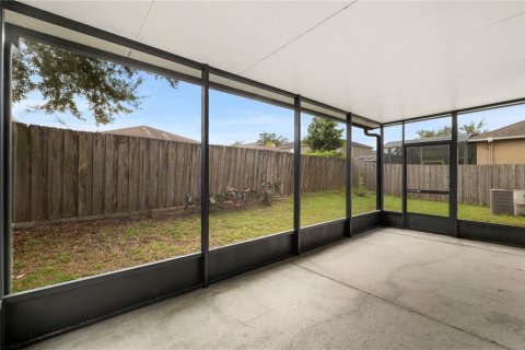 Villa ou maison à vendre à Orlando, Floride: 3 chambres, 154.03 m2 № 2400473 - photo 15