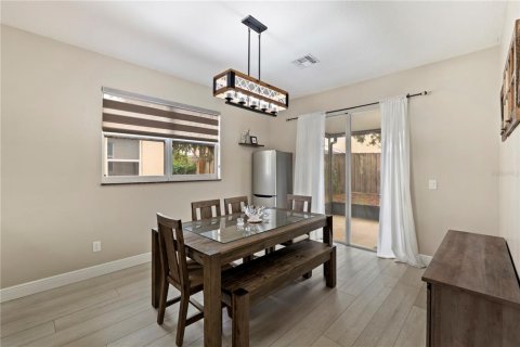 Villa ou maison à vendre à Orlando, Floride: 3 chambres, 154.03 m2 № 2400473 - photo 5