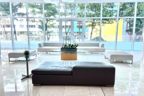 Copropriété à louer à Miami, Floride: 1 chambre, 73.49 m2 № 2047382 - photo 9