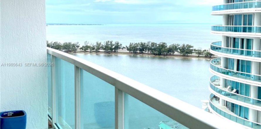 Condo à Miami, Floride, 1 chambre  № 2047382