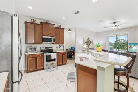 House in Kissimmee, Florida 4 bedrooms, 207.26 sq.m. № 1562067 - photo 13