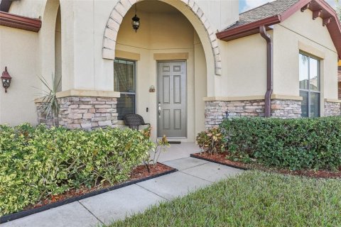 House in Kissimmee, Florida 4 bedrooms, 207.26 sq.m. № 1562067 - photo 6