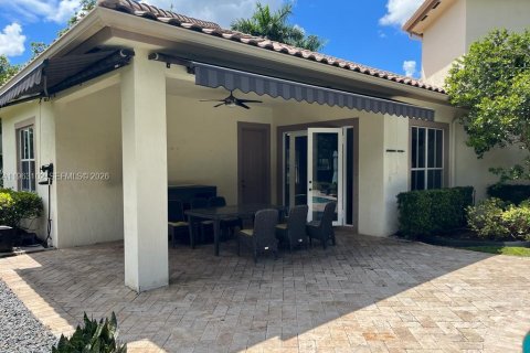 Villa ou maison à louer à Davie, Floride: 5 chambres, 403.1 m2 № 2023988 - photo 18