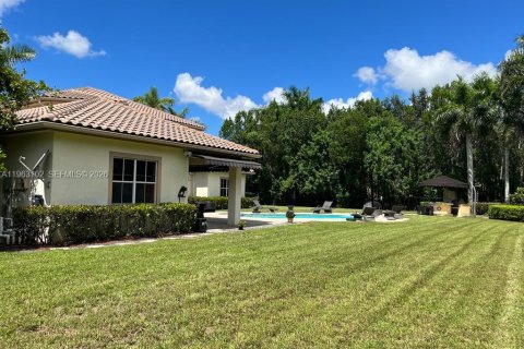 Villa ou maison à louer à Davie, Floride: 5 chambres, 403.1 m2 № 2023988 - photo 22