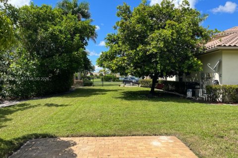 Villa ou maison à louer à Davie, Floride: 5 chambres, 403.1 m2 № 2023988 - photo 21