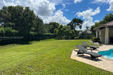 Villa ou maison à louer à Davie, Floride: 5 chambres, 403.1 m2 № 2023988 - photo 15