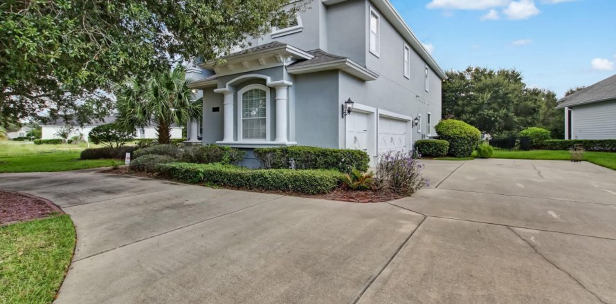 Casa en Fernandina Beach, Florida 5 dormitorios, 324.14 m2 № 772962