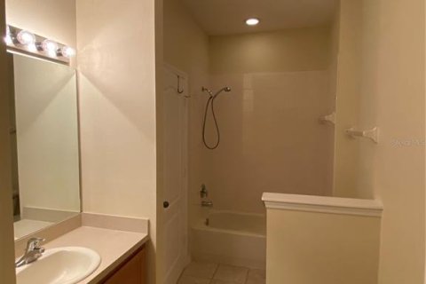 Adosado en alquiler en Orlando, Florida, 2 dormitorios, 136.75 m2 № 1686886 - foto 16