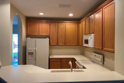 Adosado en alquiler en Orlando, Florida, 2 dormitorios, 136.75 m2 № 1686886 - foto 6