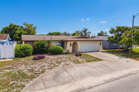 Villa ou maison à Port Richey, Floride 2 chambres, 117.06 m2 № 2367521