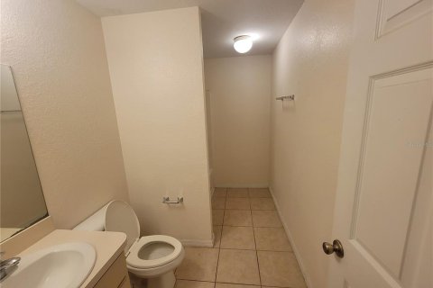Villa ou maison à louer à Ocala, Floride: 3 chambres, 174.19 m2 № 2406461 - photo 6
