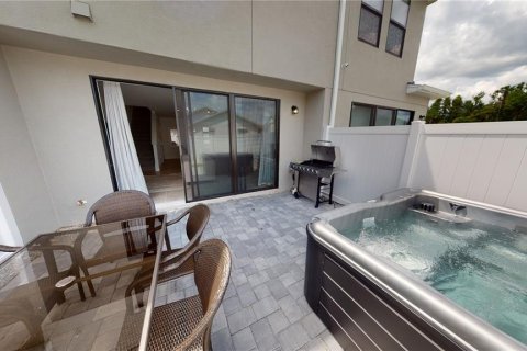 Townhouse in Kissimmee, Florida 3 bedrooms, 147.81 sq.m. № 1828015 - photo 17