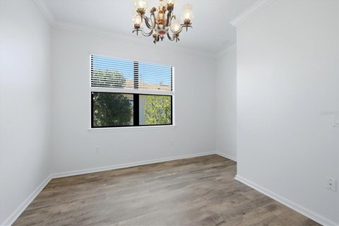 House in Bradenton, Florida 2 bedrooms, 146.23 sq.m. № 2150191 - photo 30