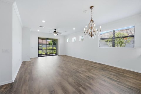 House in Bradenton, Florida 2 bedrooms, 146.23 sq.m. № 2150191 - photo 18
