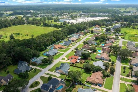 House in Ocala, Florida 3 bedrooms, 241.92 sq.m. № 1849970 - photo 8
