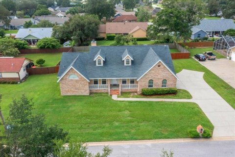House in Ocala, Florida 3 bedrooms, 241.92 sq.m. № 1849970 - photo 2