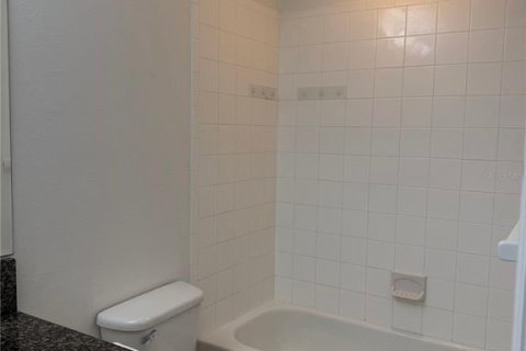Touwnhouse à louer à Kissimmee, Floride: 3 chambres, 140.47 m2 № 2100909 - photo 21