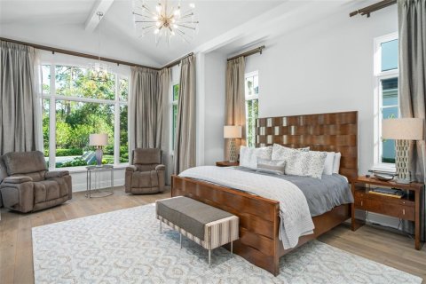 House in Orlando, Florida 5 bedrooms, 622.82 sq.m. № 2202826 - photo 7