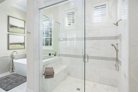 House in Orlando, Florida 5 bedrooms, 622.82 sq.m. № 2202826 - photo 15