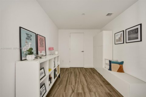 Copropriété à louer à Miami, Floride: 1 chambre, 84.08 m2 № 2430046 - photo 6