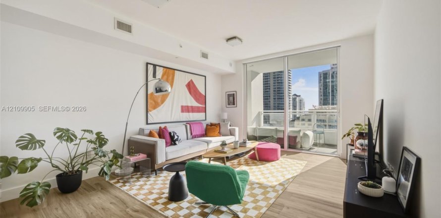 Condo à Miami, Floride, 1 chambre № 2430046