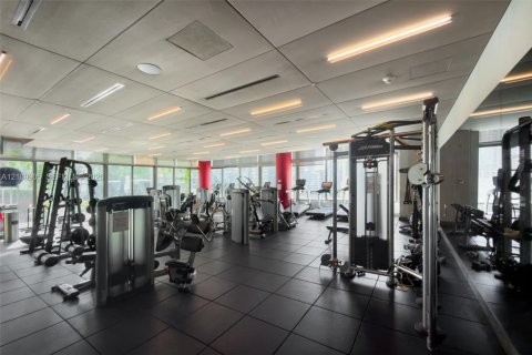 Copropriété à louer à Miami, Floride: 1 chambre, 84.08 m2 № 2430046 - photo 18