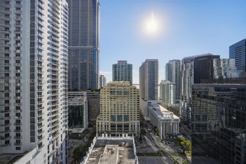 Copropriété à louer à Miami, Floride: 1 chambre, 84.08 m2 № 2430046 - photo 12